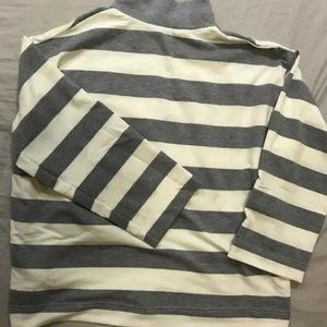 Striped long sleeves